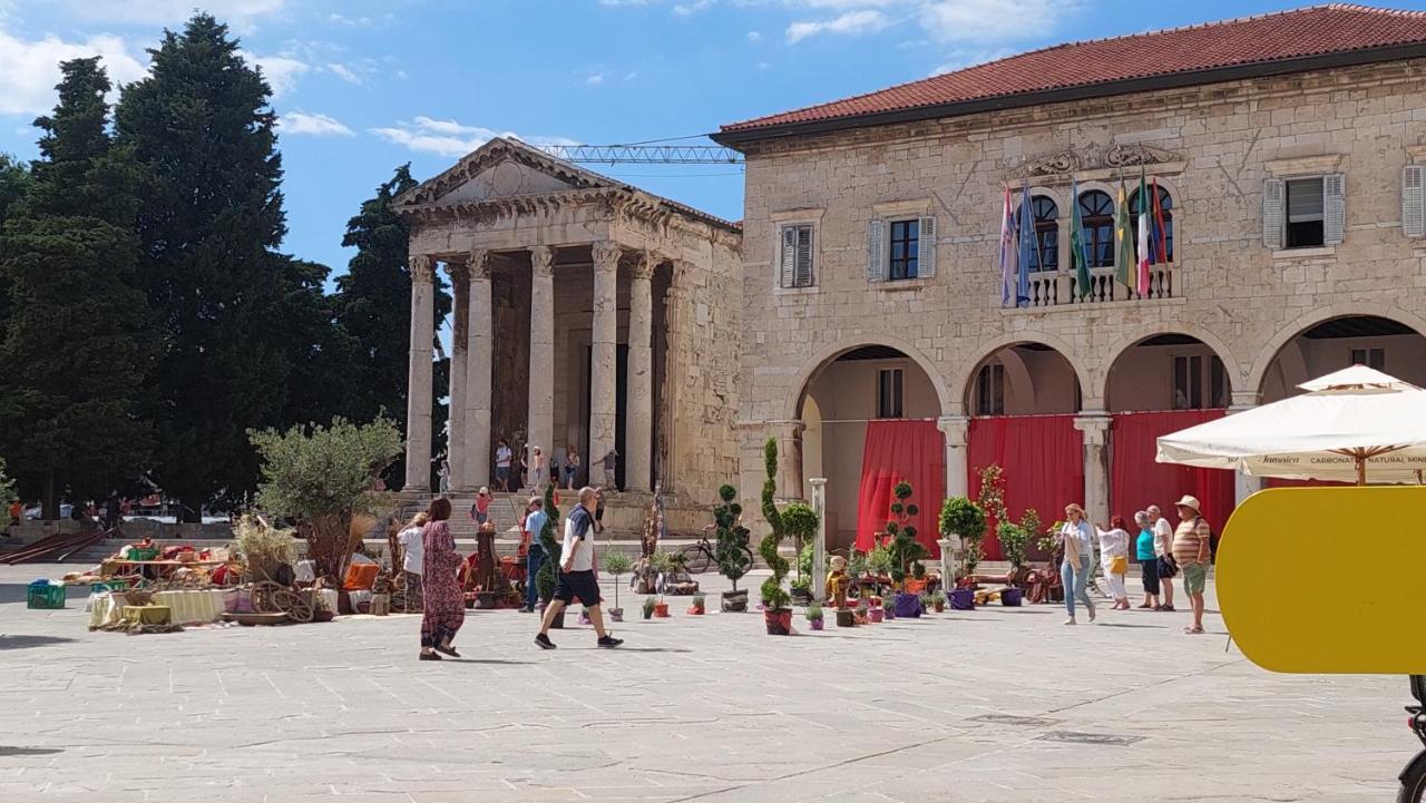 Studio 7Even Ground Floor Pula Exterior foto