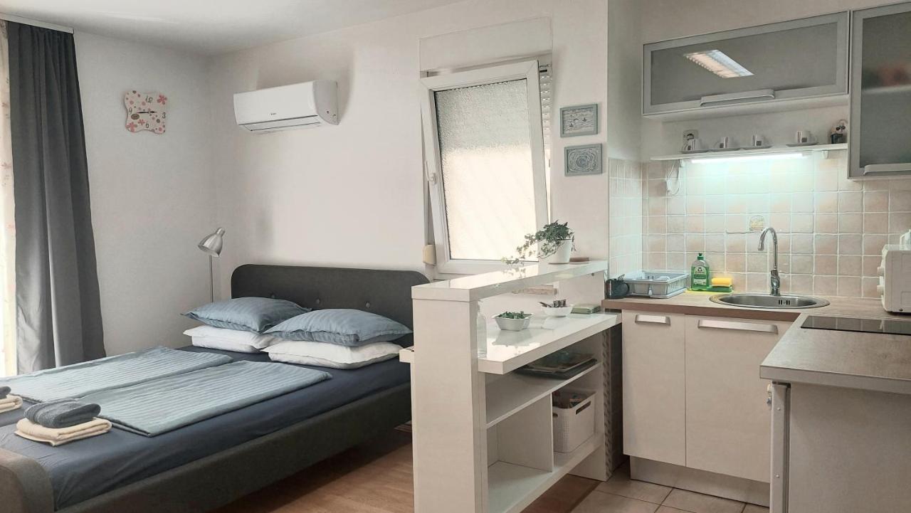 Studio 7Even Ground Floor Pula Exterior foto